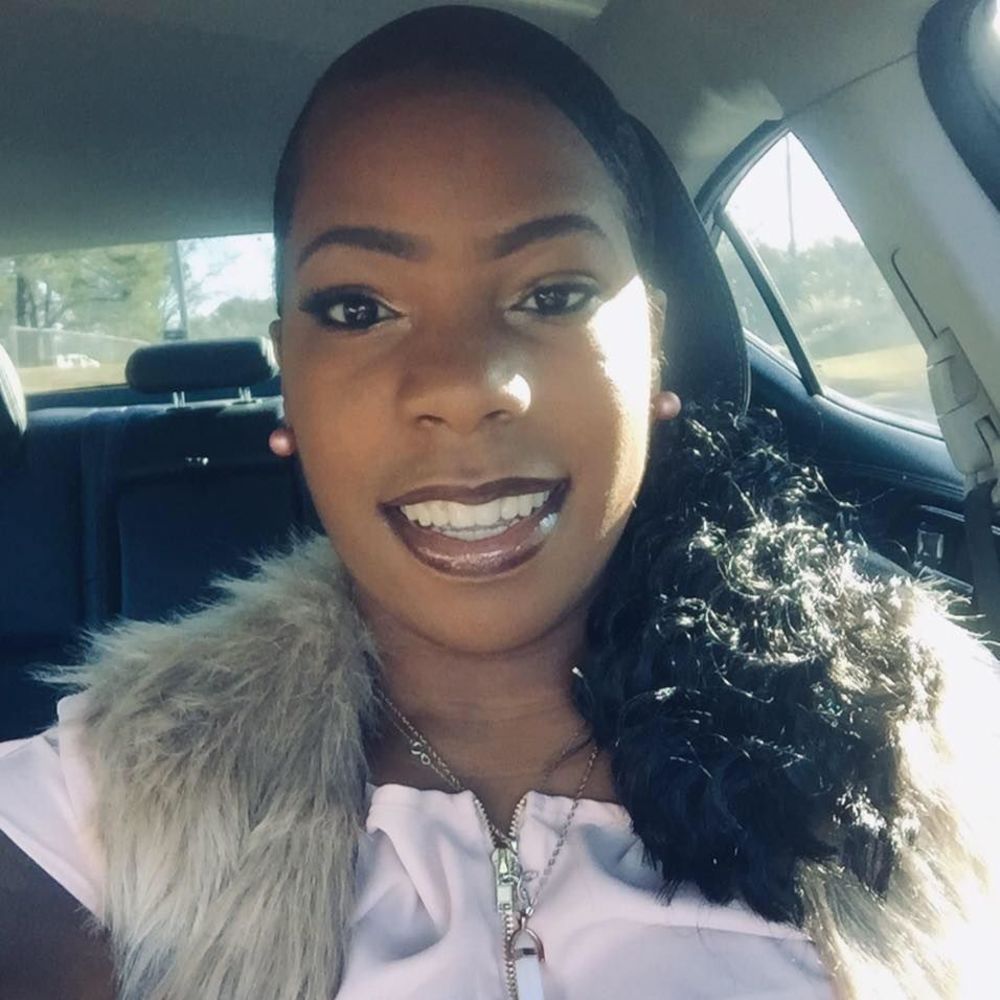 Meet your Posher, Antwana